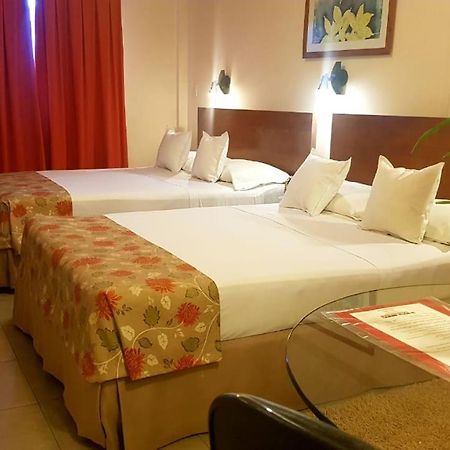 Hotel Amalfi Асунсион Екстериор снимка
